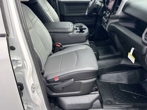 New 2026 RAM 5500 Tradesman w/ Chrome Appearance Group image 13