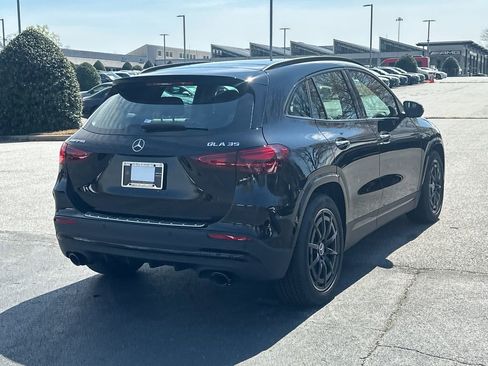 New 2026 Mercedes-Benz GLA 35 AMG 4MATIC image 7