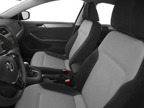 Used 2018 Volkswagen Jetta SEL FWD image 9