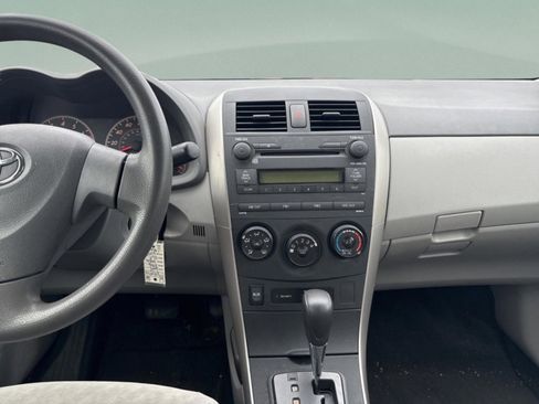 Used 2009 Toyota Corolla LE image 12