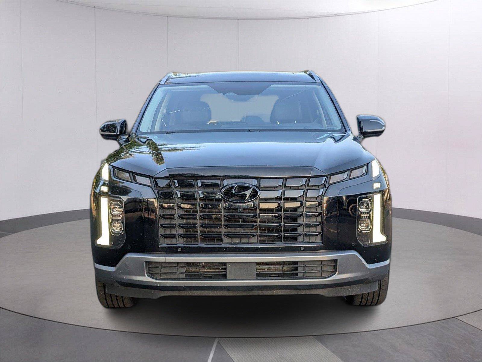 Used 2023 Hyundai Palisade Limited FWD image 10