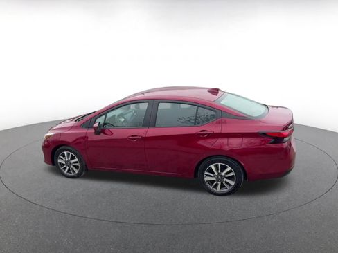 Used 2025 Nissan Versa SV image 10