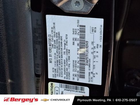 Used 2020 Ford Fusion SE AWD/4WD image 30