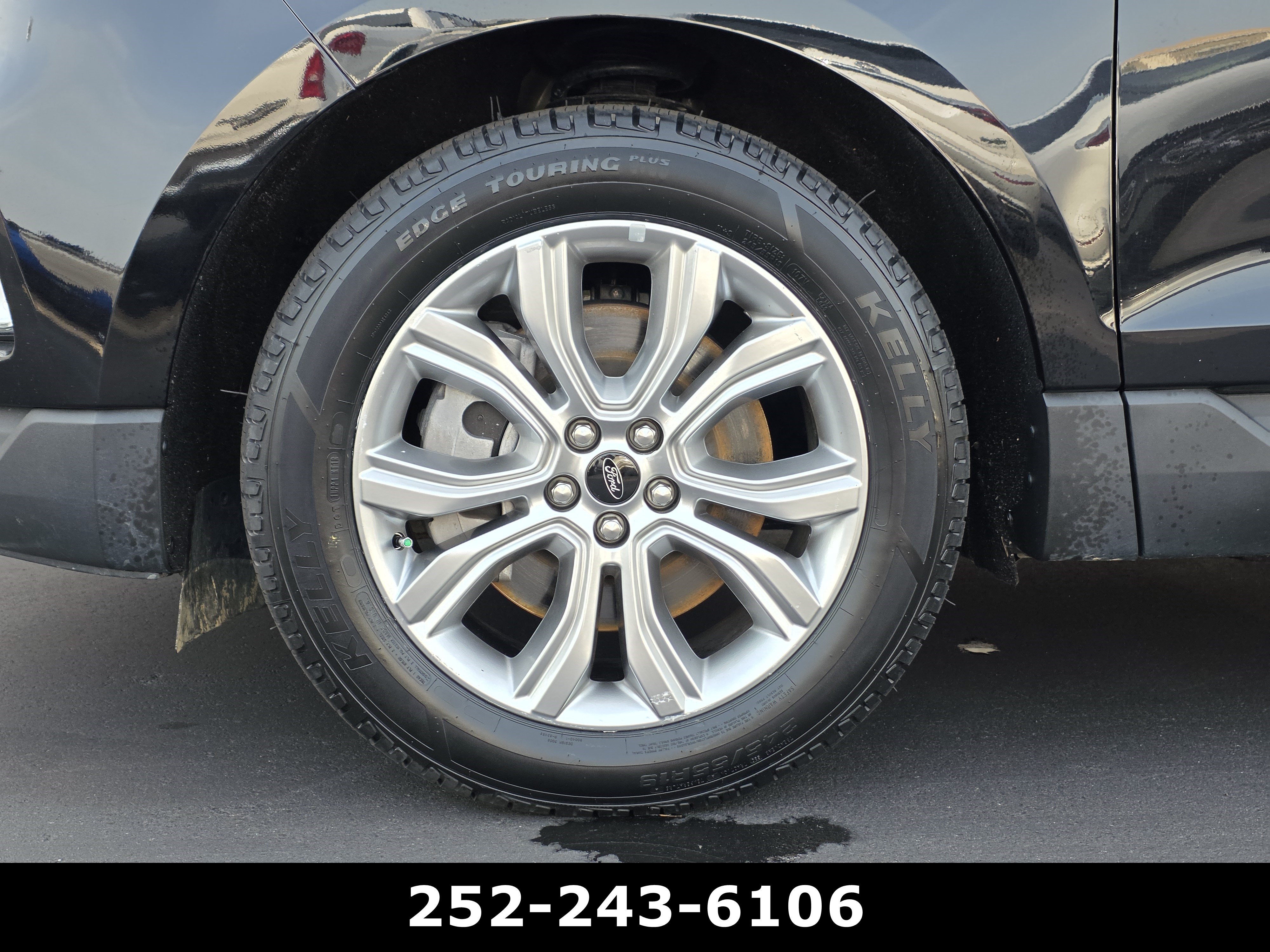 Used 2024 Ford Edge Titanium AWD/4WD image 41