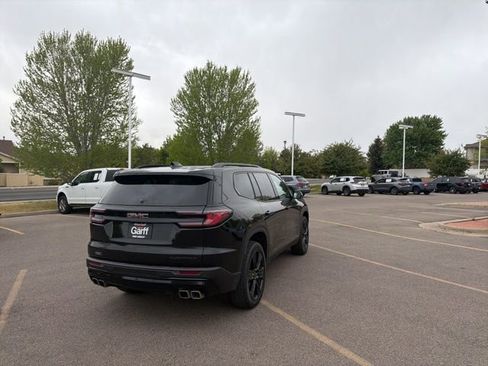 Used 2024 GMC Acadia Elevation w/ Black Edition FWD image 5