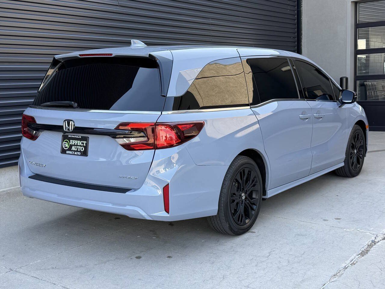 Used 2025 Honda Odyssey Sport-L image 9