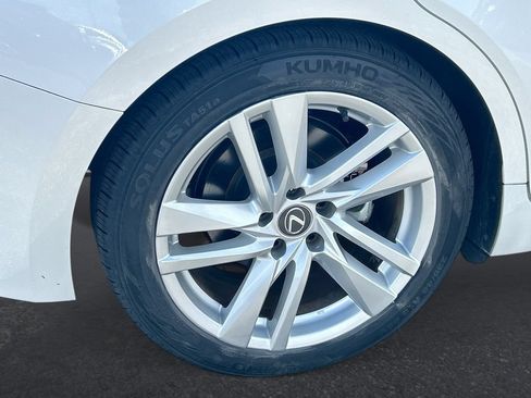 Used 2023 Lexus IS 300 w/ Comfort Package RWD image 17