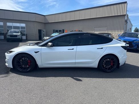 Used 2025 Tesla Model 3 Performance AWD/4WD image 3
