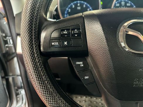 Used 2013 MAZDA MAZDA3 i Sport image 20
