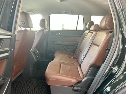 Used 2021 Volkswagen Atlas SE FWD image 34