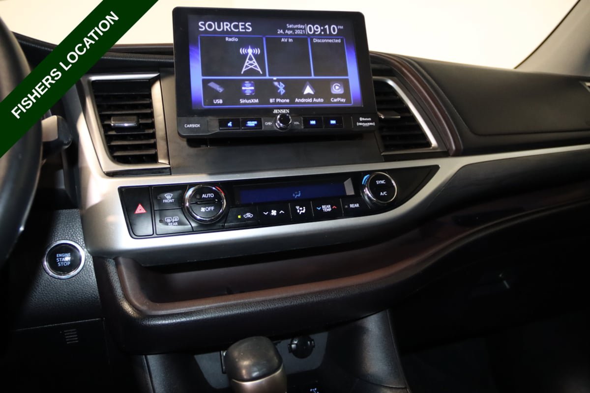 Used 2019 Toyota Highlander Limited AWD/4WD image 42
