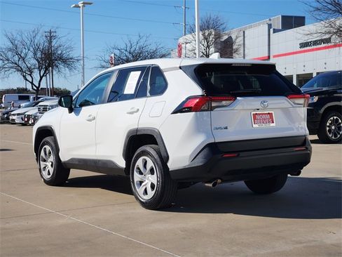 Used 2024 Toyota RAV4 LE image 4