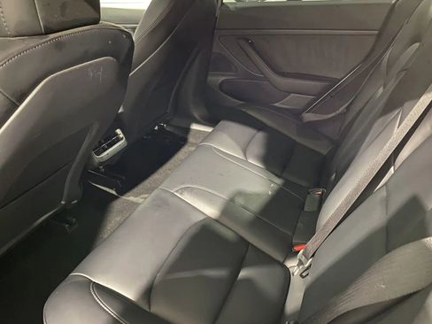 Used 2020 Tesla Model 3 image 9