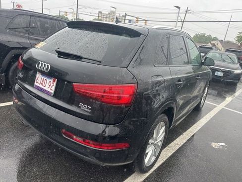 Used 2017 Audi Q3 2.0T Premium AWD/4WD image 2