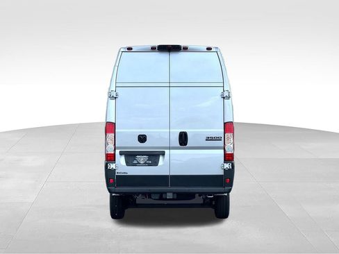 New 2026 RAM ProMaster 3500 w/ Quick Order Package 22H SLT+ FWD image 6