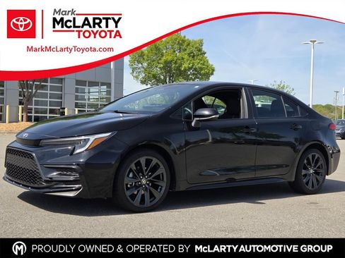Used 2024 Toyota Corolla SE FWD image 1