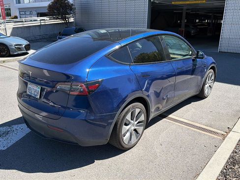 Used 2020 Tesla Model Y Long Range AWD/4WD image 5