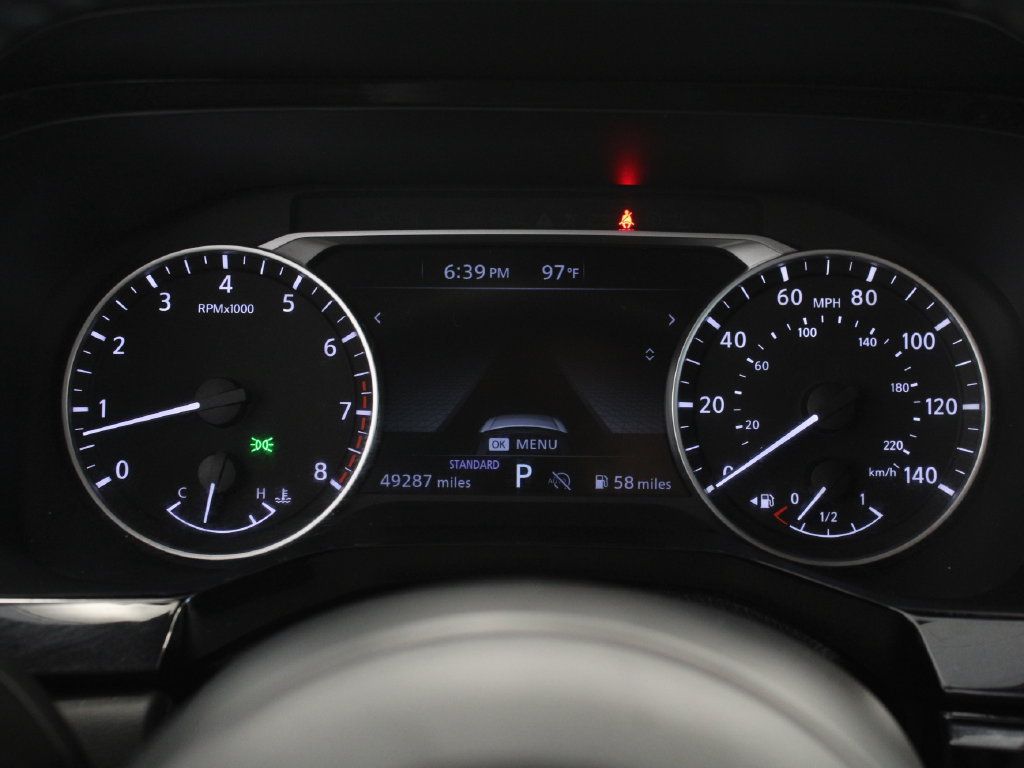 Used 2024 Nissan Pathfinder SV FWD image 21