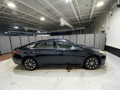 Used 2016 Toyota Avalon XLE Plus image 27
