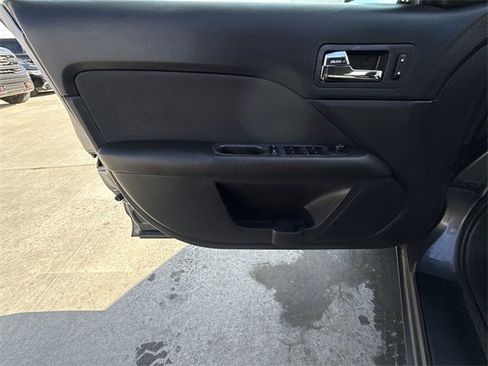 Used 2012 Ford Fusion SE image 13