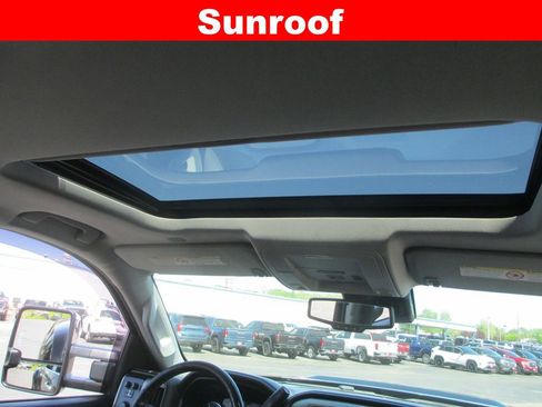 Used 2018 GMC Sierra 3500 Denali w/ Duramax Plus Package image 17