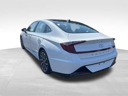 Used 2022 Hyundai Sonata Limited image 3