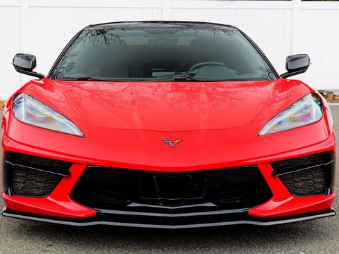 Used 2022 Chevrolet Corvette Stingray Convertible w/ 1LT image 3