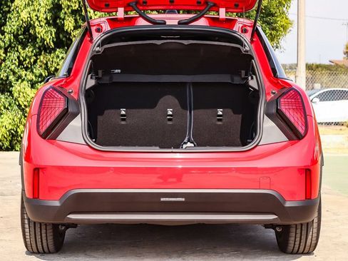 Used 2025 MINI Cooper 4-Door Hardtop FWD image 30