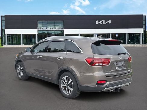 Used 2019 Kia Sorento EX FWD image 3
