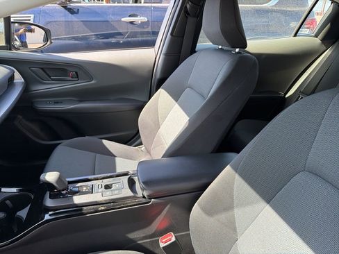 Used 2024 Toyota Prius LE image 20