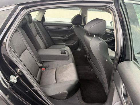 Used 2019 Honda Accord LX image 25