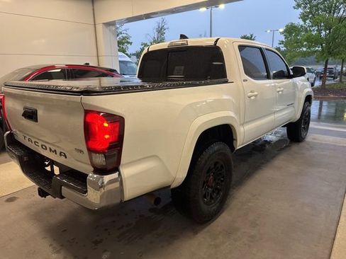 Used 2021 Toyota Tacoma SR5 RWD image 6