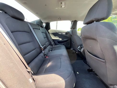 Used 2020 Chevrolet Malibu LT FWD image 20