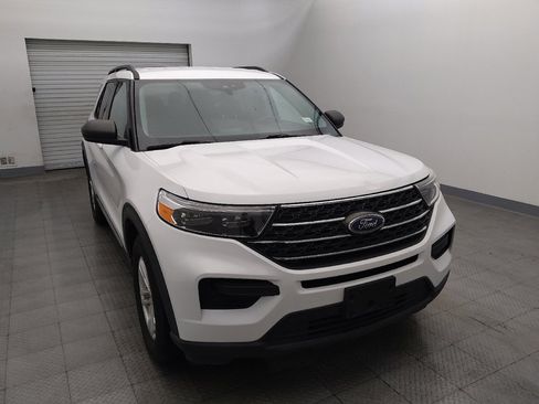 Used 2022 Ford Explorer XLT AWD/4WD image 14