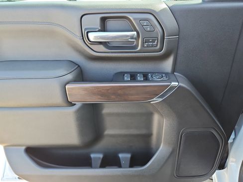 Used 2022 GMC Sierra 3500 SLT w/ Gooseneck/5TH Wheel Package image 22