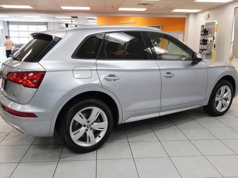 Used 2018 Audi Q5 2.0T Premium AWD/4WD image 11