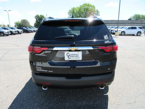 Certified 2022 Chevrolet Traverse LT w/ LPO, Floor Liner Package AWD/4WD image 6