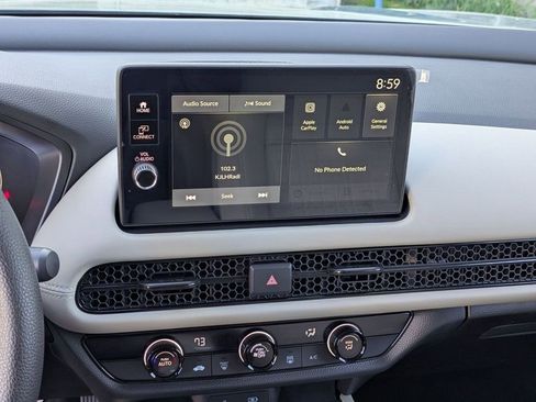 Certified 2026 Honda HR-V LX image 11