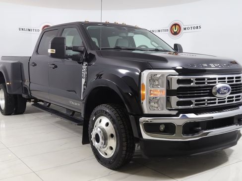 Used 2023 Ford F450 XLT w/ FX4 Off-Road Package image 19