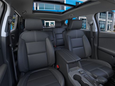 New 2026 Chevrolet Blazer LT image 40