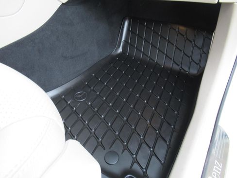 Used 2022 Mercedes-Benz GLC 300 image 35