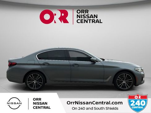 Used 2021 BMW 530i w/ Convenience Package RWD image 4