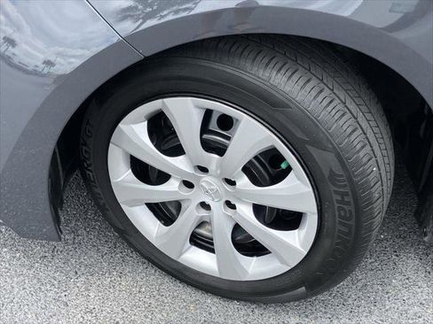 Certified 2025 Toyota Corolla LE FWD image 9