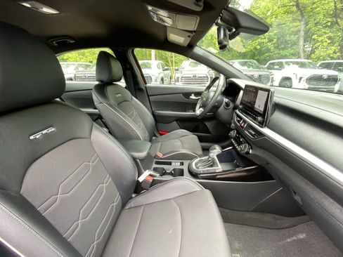 Used 2022 Kia Forte GT-Line w/ GT-Line Technology Package FWD image 23