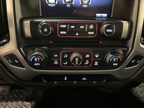 Used 2016 GMC Sierra 1500 SLE w/ SLE Value Package AWD/4WD image 32