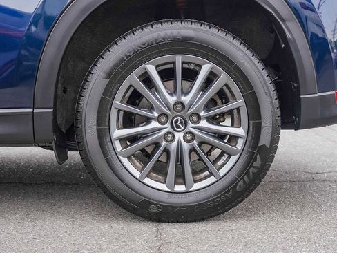 Used 2017 MAZDA CX-5 Touring image 8