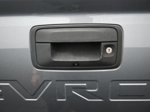 Used 2021 Chevrolet Colorado LT w/ LT Convenience Package RWD image 23