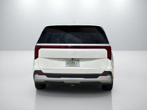 Used 2026 Kia Carnival FWD image 6