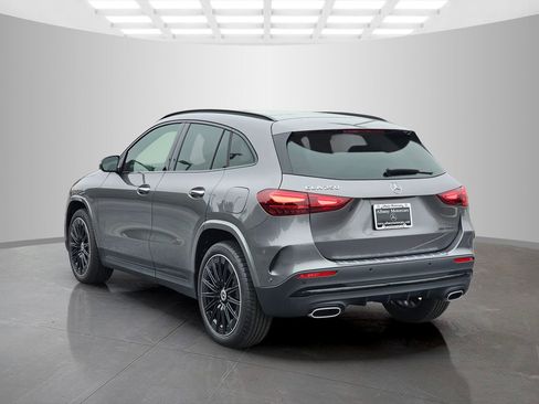 Used 2025 Mercedes-Benz GLA 250 image 4