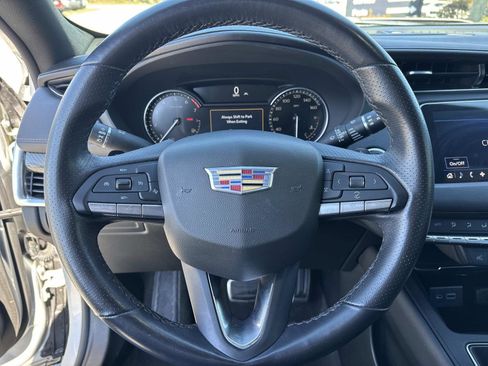 Used 2022 Cadillac XT4 Sport w/ Enhanced Visibility Package image 29